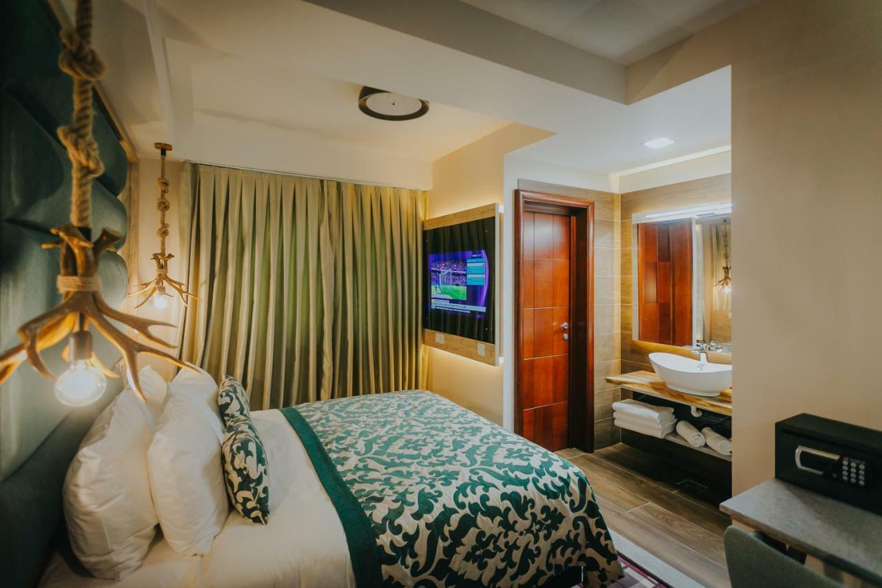Lostrita - Pastravarie, Hotel & Spa Бая Маре Екстериор снимка